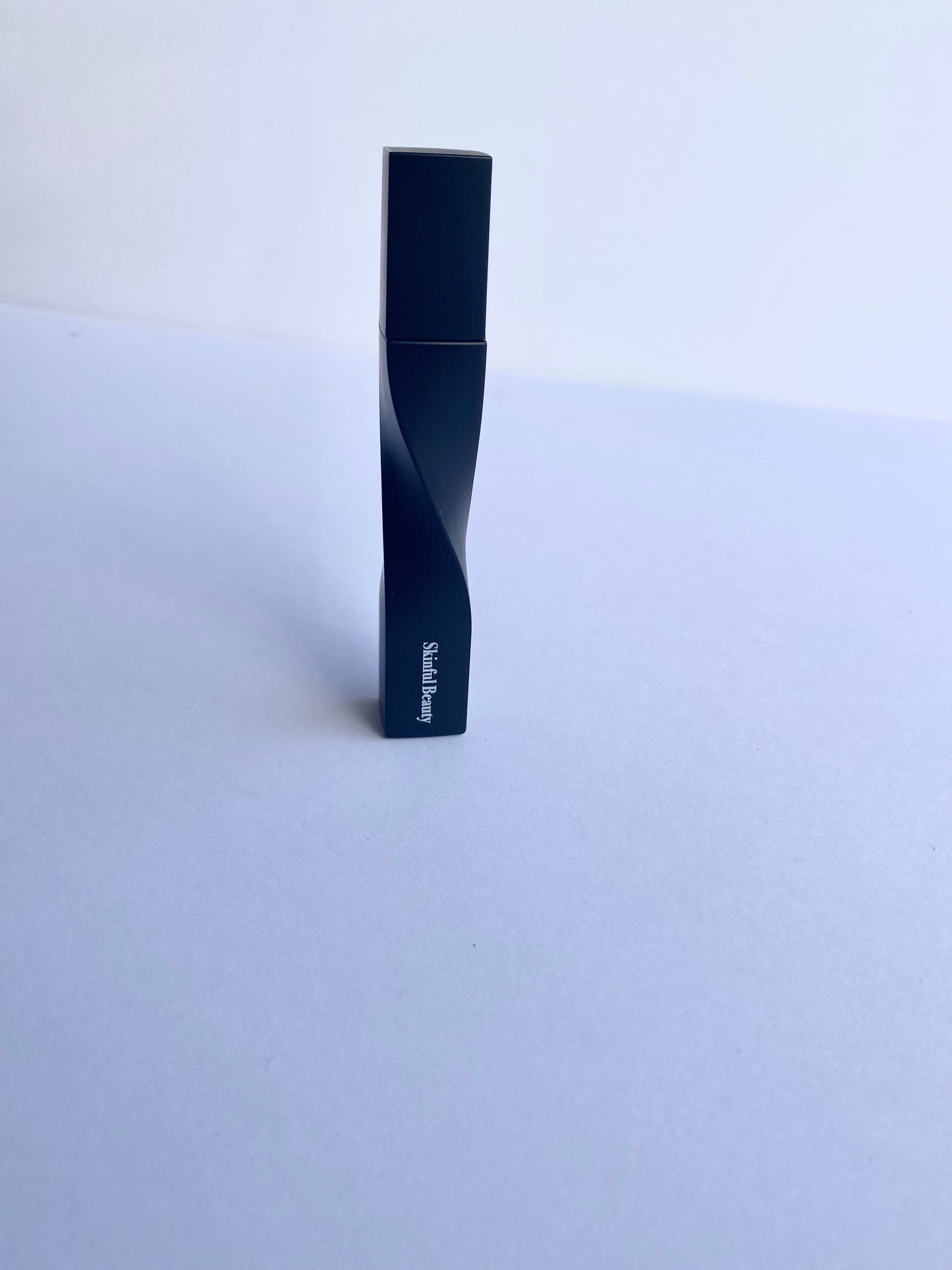 Twist & Twirl Voluminous Mascara